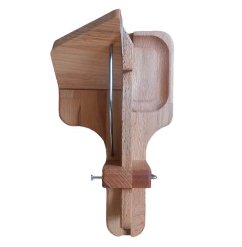 Les Petits Aperoculteurs - guillotine à saucisson - fabrication française - apéro - cadeau - accessoire indispensable